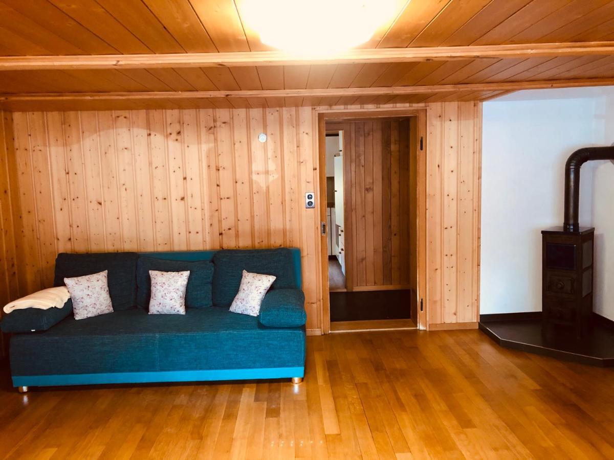 Gemuetliches Zuhause Mit Ausblick Apartamento Wilderswil Exterior foto
